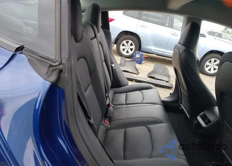 2023 Tesla Model 3 Rear-Wheel Drive z USA, uszkodzony, nr VIN 5YJ3E1EA3PF545773